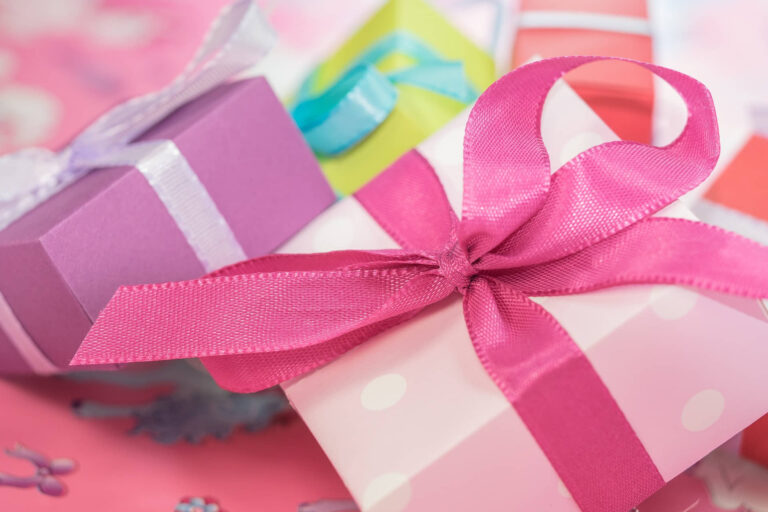 Read more about the article What are the current trends in gifts for birthdays and celebrations?